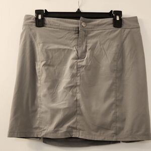 Columbia Athletic Skirt Size 8